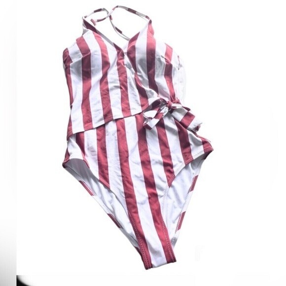 Women's Swimsuit Cupshe striped one piece  red and white size S. - Picture 4 of 7